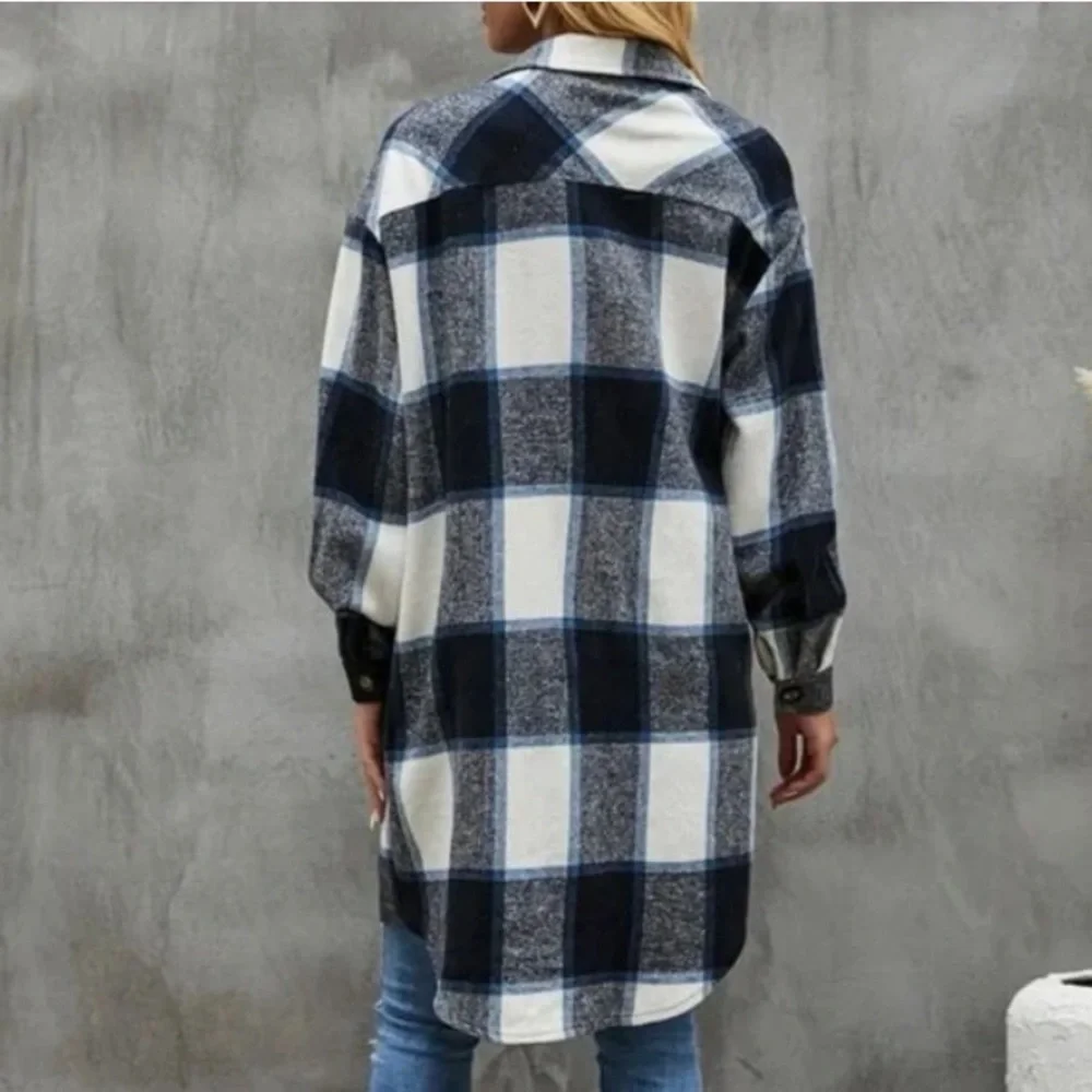 Cozy Plaid Button Up  Oversized Jacket Shacket - Picture 5 of 6